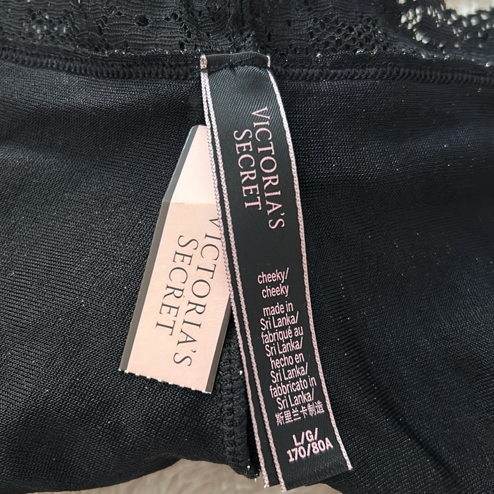 Panties - Picture 3 of 4
